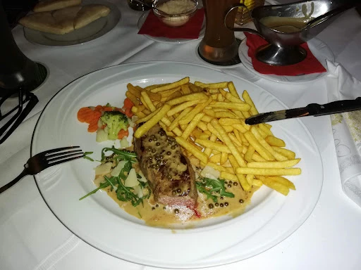 Cafe Classico Restaurant Pizzeria photo 3
